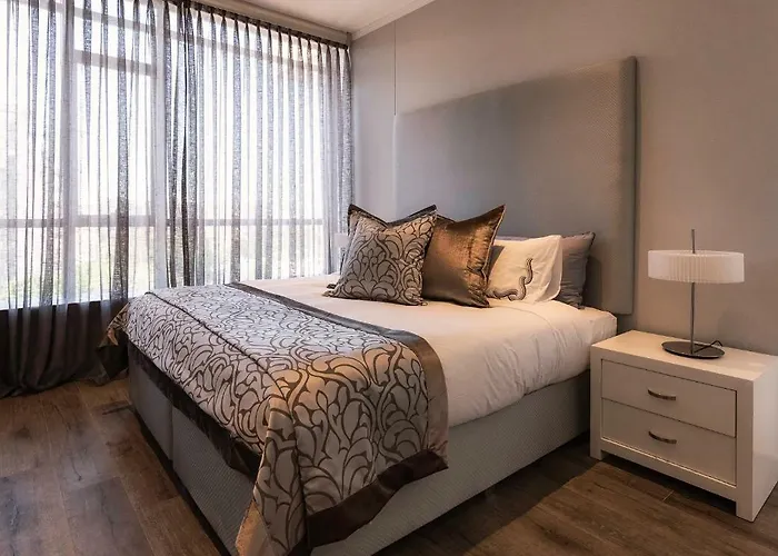 Sandton Apartment, 2 Bedroom
